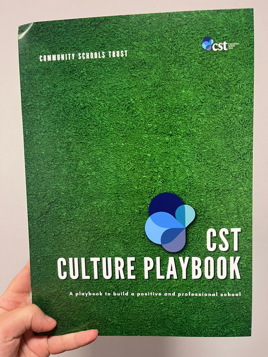 HOT OFF THE PRESS! Our brand new 'Culture Playbook' has arrived 🎉 It's been a labour of love for a year and I cannot wait to share it with everyone when we get back in September 💚💚
#wearefgcs @FgcsTlc @charlottewhela @MissTBegum