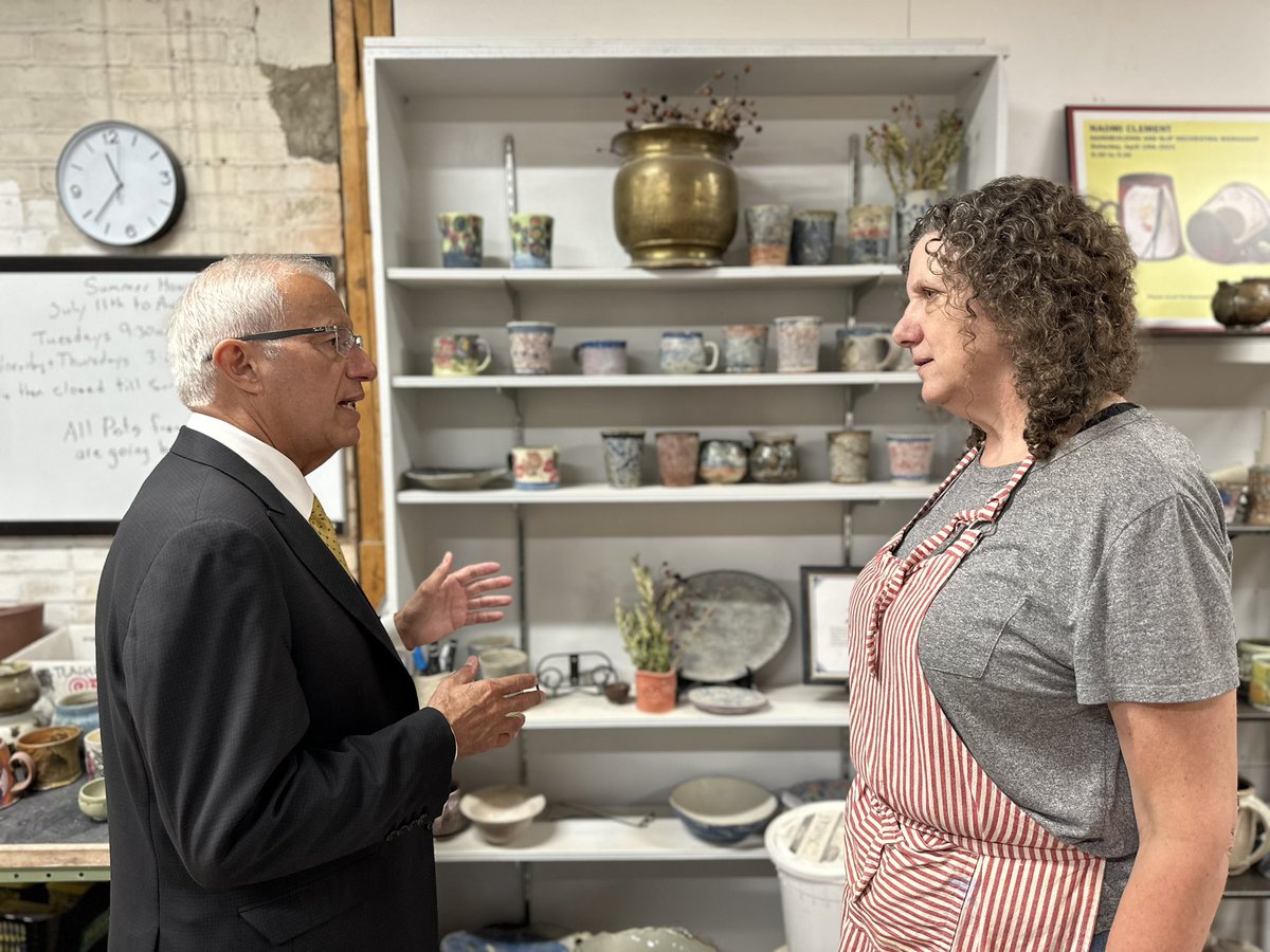 VictorFedeli's tweet image. Our government continues to support our #smallbiz sector, ensuring that businesses like A Third Space Pottery Studio in #StCatharines can continue serving their community.

Thank you, Christine, for updating us on how #DigitalMainStreet has supported your lovely shop!