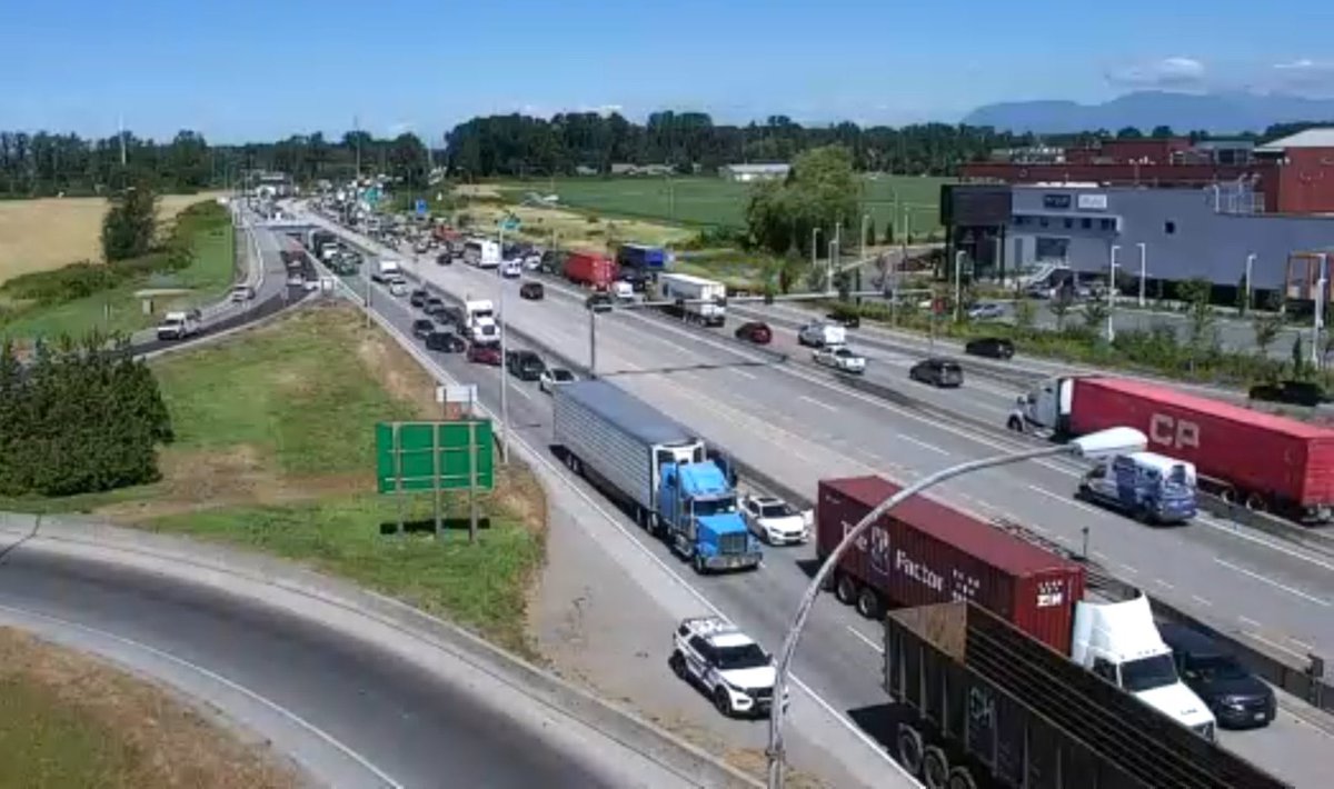 Heads up in #DeltaBC. A truck has slammed into the #BCHwy17A overpass above #BCHwy99 Southbound. SB traffic is blocked. #MasseyTunnel is a mess out of #RichmondBC. Pics courtesy of @DriveBC