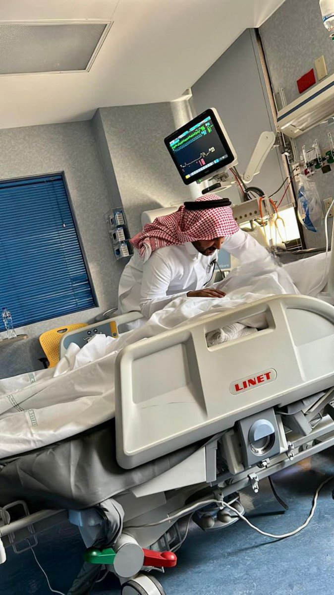 FAlnorah's tweet photo. اللهم أشفي أمُـي من كُل تعب يؤلمها ورد لها عافيتها واحفظها ❤️🤍
ياليتني دونك ودون المضره
من غزّة الشوكة إلى سكرة الموت https://t.co/AOmH5knQiT