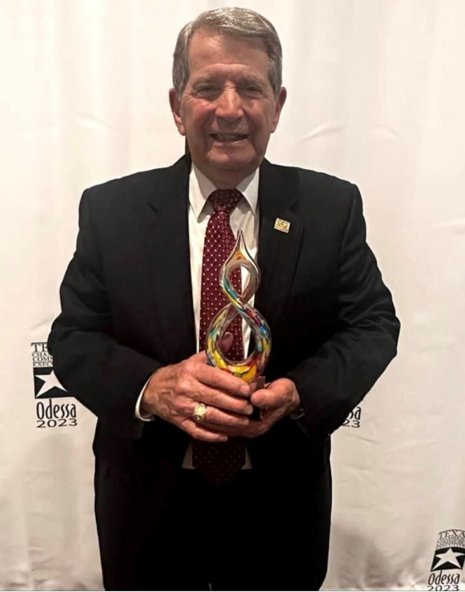 We are reposting a story from two weeks ago about a statewide honor that was given to longtime @BCSChamber executive Royce Hickman...because we've added his visit on The Infomaniacs about how he was surprised with the honor: wtaw.com/?p=161312