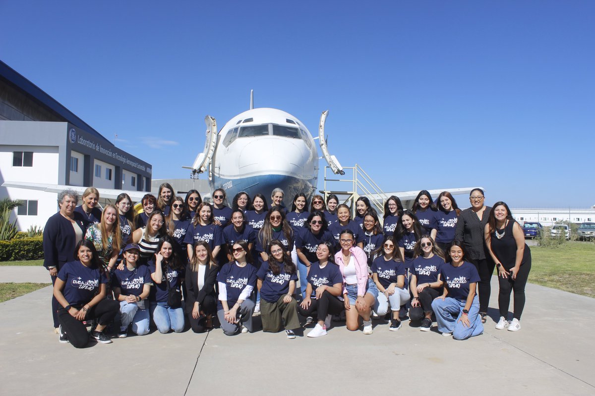 UNAQmx's tweet photo. ¡Bienvenidas a todas las participantes de la 2ª edición del programa: Women in the sky 🙋🏻‍♀️✨🚀✈️! https://t.co/FOhfXTPRrb