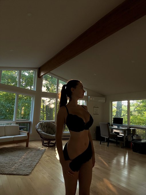 Low light ✨🍃 https://t.co/urEZGoLTbe