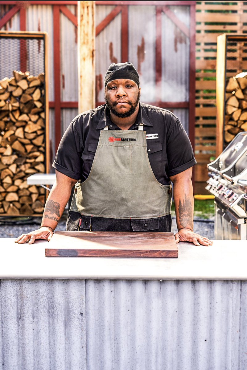 Orelle's tweet photo. 📷 Lost & Found Photos
🎥 “Fire Masters”
🍁 Toronto, Ontario
🇨🇦 @FoodNetworkCA
#firemasters #foodnetwork #foodnetworkca #foodnetworkcanada #bbq #barbecue #pittoplate #thecookingchannel #discoveryplus #food #cooking #chef #pitmaster #orelleyoung #toronto #ontario #canada https://t.co/oHG29SGoMb