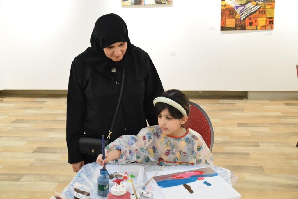 ورشة ”الرسم الحر“.. أنامل الأطفال تبدع في لوحات مبهجة

سوزان الرمضان - تصوير: حسن الخلف - #الدمام

- <a href="/suzradi/">سوزان الرمضان</a>
- <a href="/hassanalkhalaf2/">حسن الخلف</a> jehat.net/?act=artc&id=1…