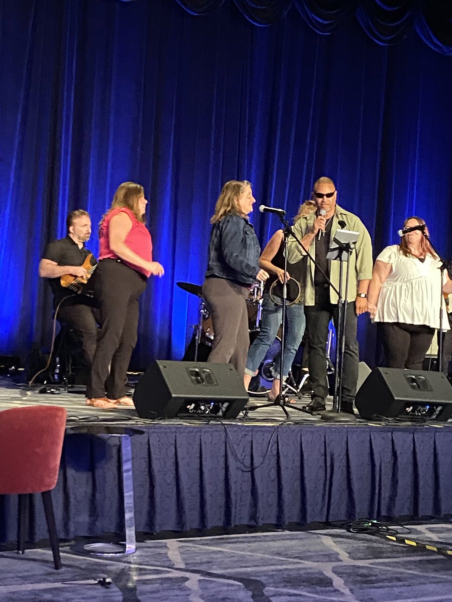 Illinois takes the stage!   #NAEh2023 - grease song