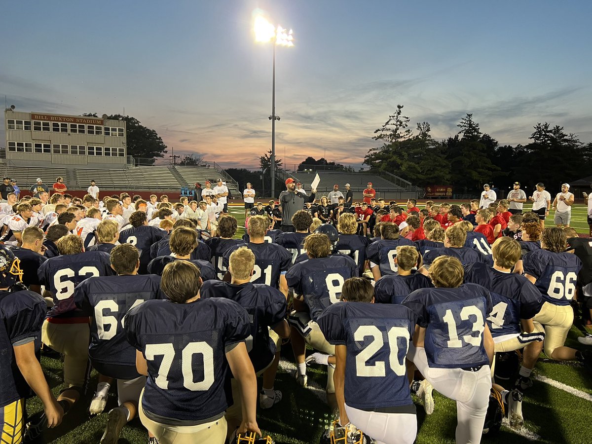 Thanks to <a href="/scstormfootball/">Simpson Football ⚡️</a> for hosting us at camp. Our guys got better the last 2 days! Fall camp kicks off July 31!

#RivFootball