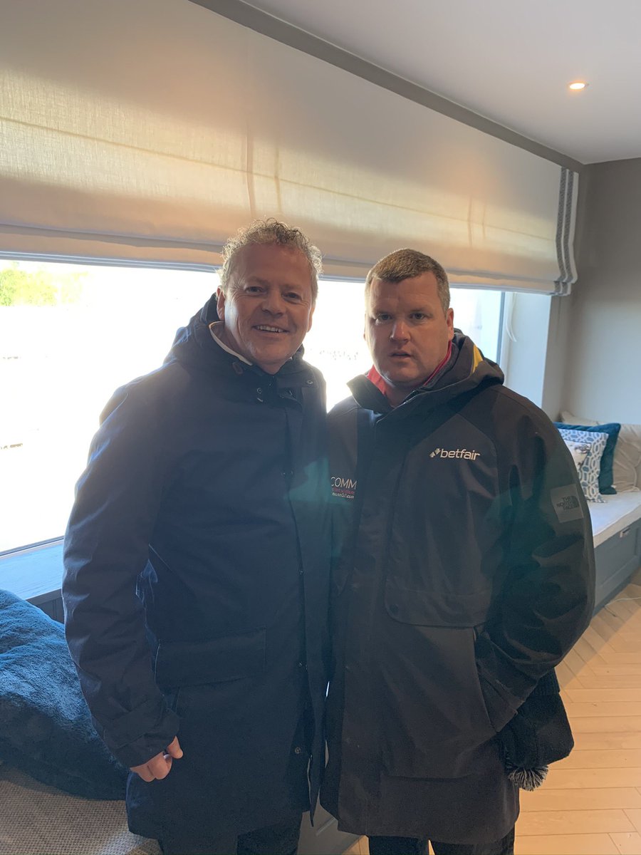 Anthony McNamara (@seatheclouds) on Twitter photo 