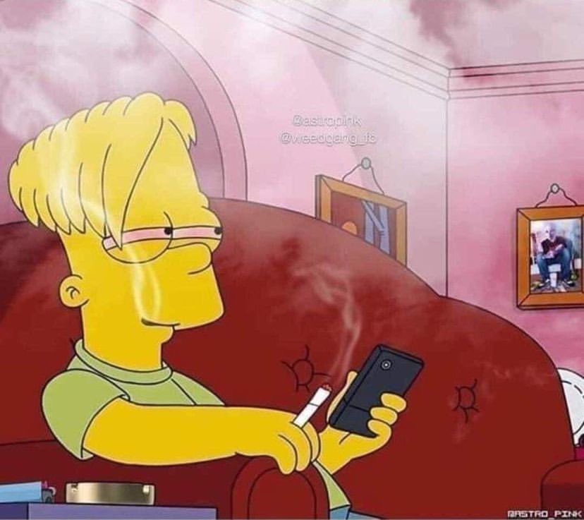 SunGod6_'s tweet photo. Me rn scrolling twitter https://t.co/FonHX6WDYr