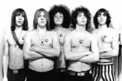 daisywrabbit's tweet photo. DC5 or MC5? https://t.co/mqQlIHA4Ob