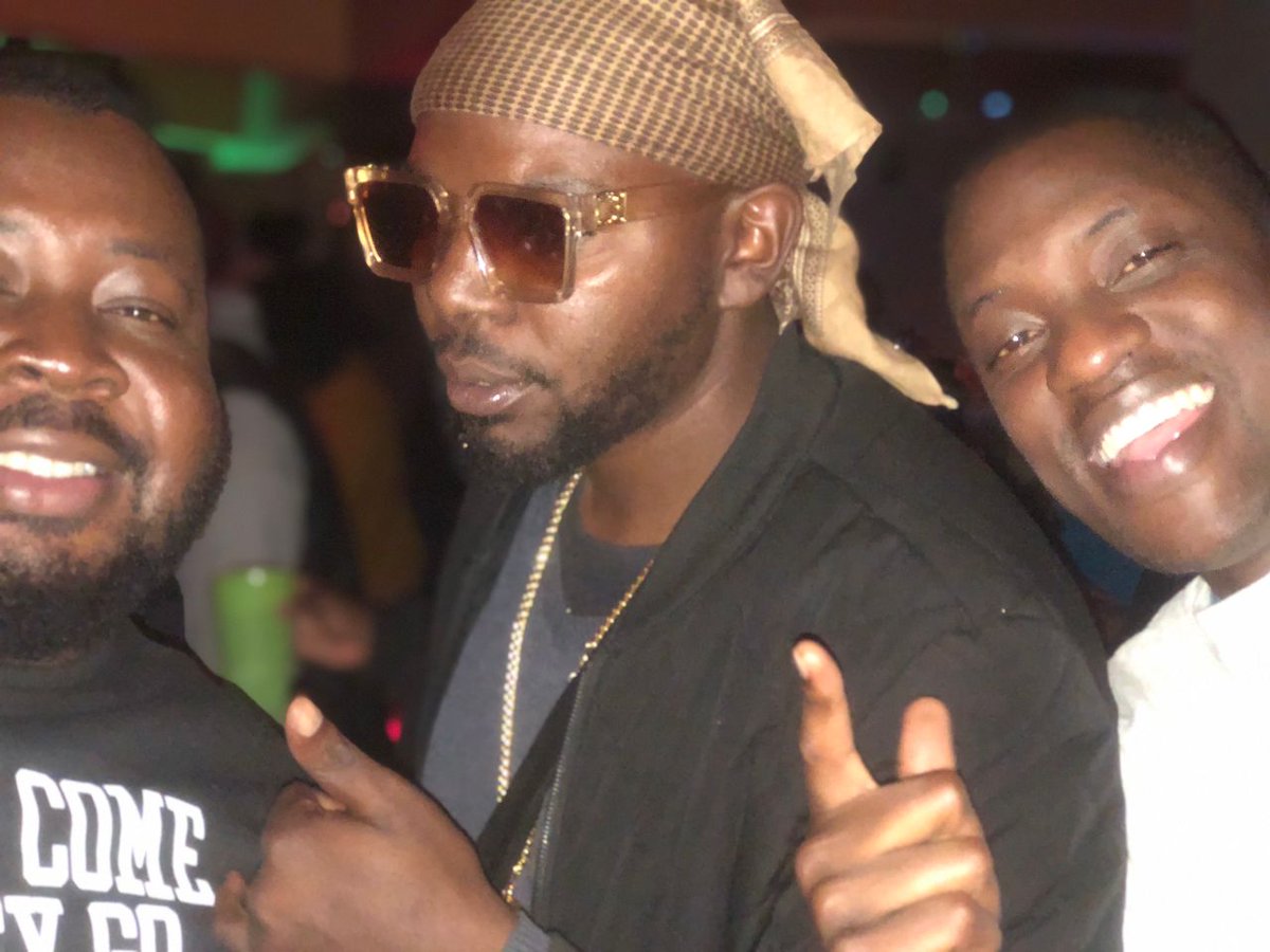 Revelation21M's tweet photo. @Sine12356 @Mothematiks We have Dj Maphorisa in zim https://t.co/vdvsLTyNKp