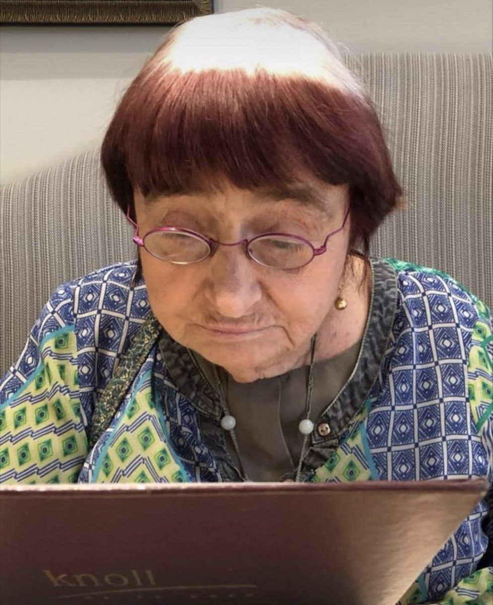 baysofangels's tweet photo. real footage of me typing a letterboxd review https://t.co/evLqpwcSpu