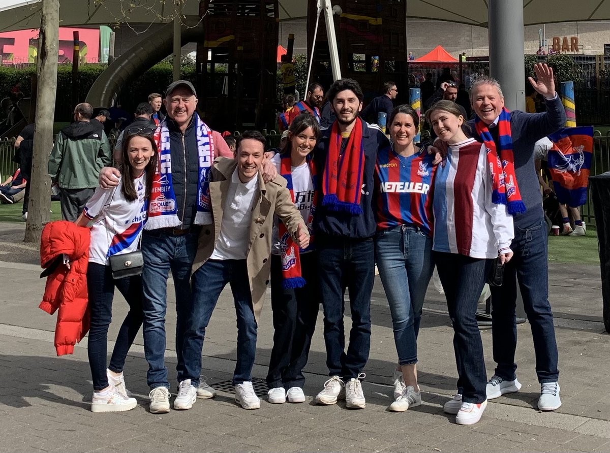 Anthony McNamara (@seatheclouds) on Twitter photo 