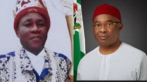 ChinasaNworu's tweet image. Breaking News ! 

Eze James Nnamdi (Mirioma) who crowned Muhammad Buhari “Ogbuagu” he also crowns Hope Uzodinma many title  in Imo state gruesomely murdered at his home in Aboh Mbaise LGA, Imo State on Monday, July 17, 2023. 
The traditional ruler of Ezuhu Umuamadi Nguru…