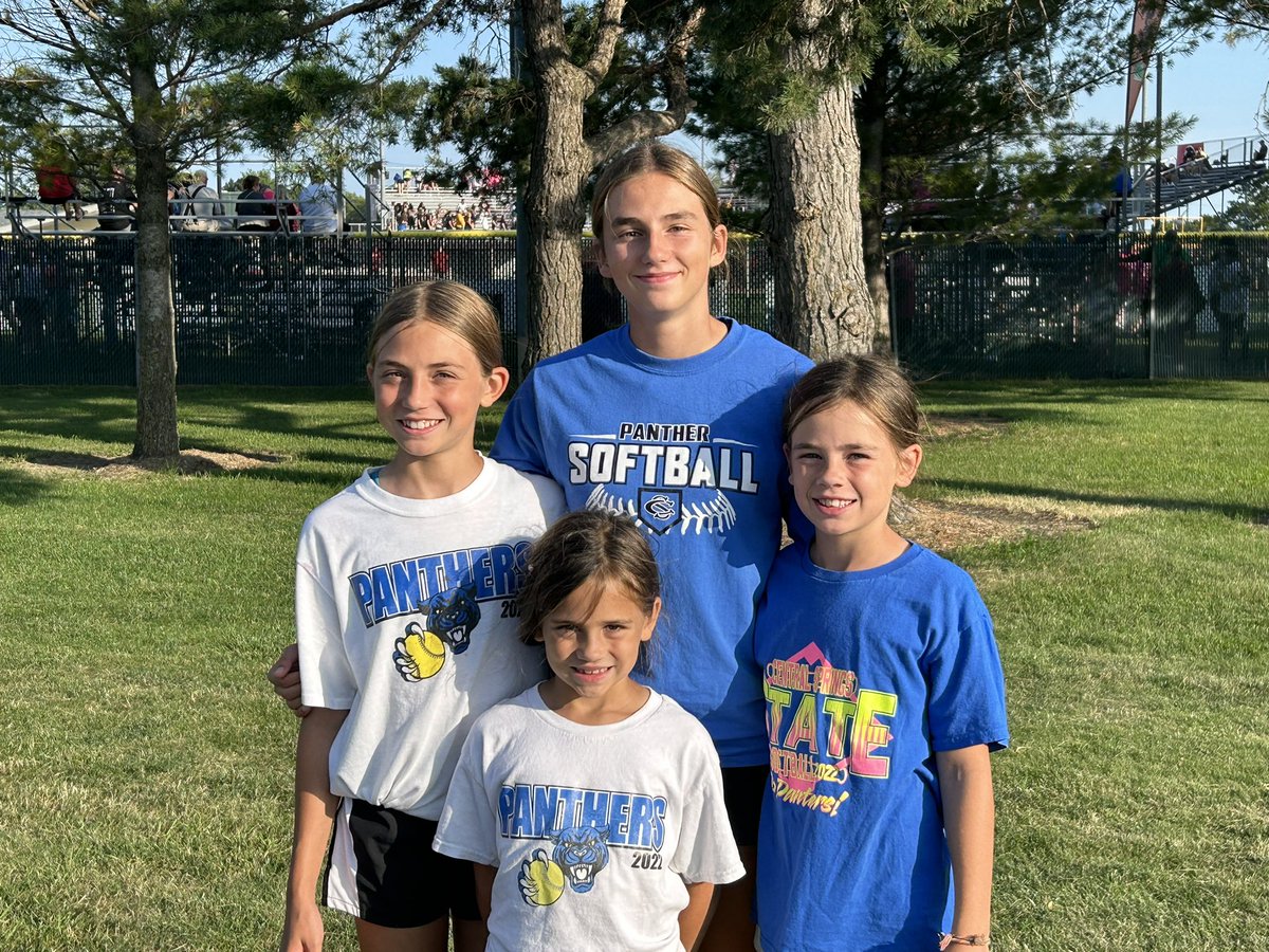 Great job <a href="/CS_Panthers_SB/">CS Softball</a> #nasty9 from the Thompson4!! Good luck tomorrow!