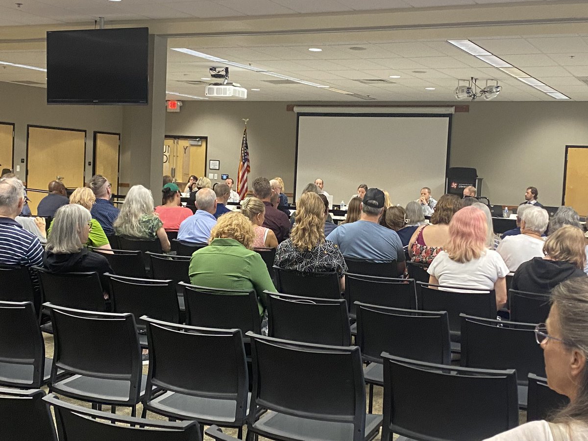 Ethan Colbert tweet media