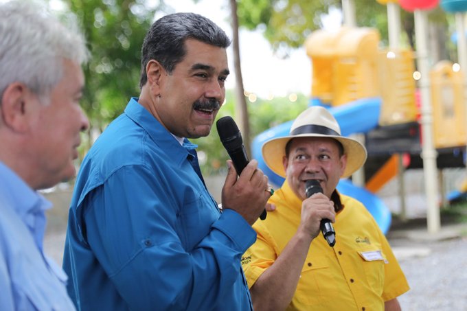 laradiodelsur's tweet photo. #19Jul Presidente @NicolasMaduro, clausuró el II Encuentro Internacional de Café de Especialidad Venezolano #Eicev 2023, donde se demostró la calidad del café venezolano, así como su potencialidad como rubro de exportación.
https://t.co/6QFZJLAc3O #CuadrantesPorLaVidaYLaPaz https://t.co/PWa7Gi5qLQ