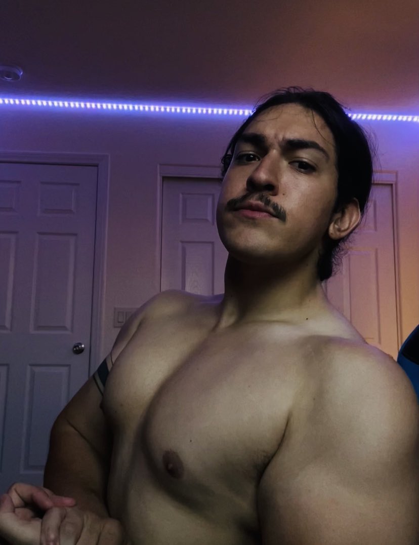 RealFunkySquad's tweet photo. had a good pump today https://t.co/Jgz59uAVXS