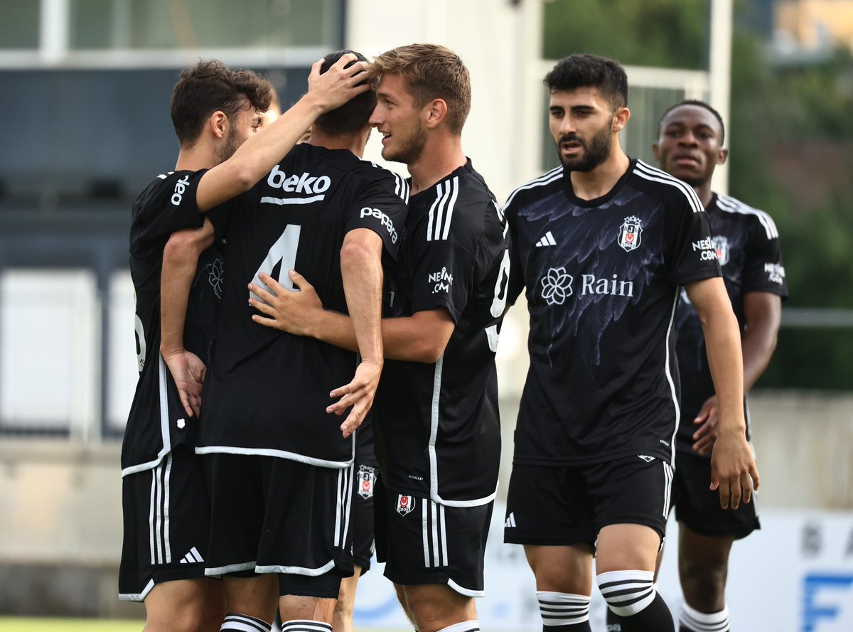 First goal ⚽️🦅