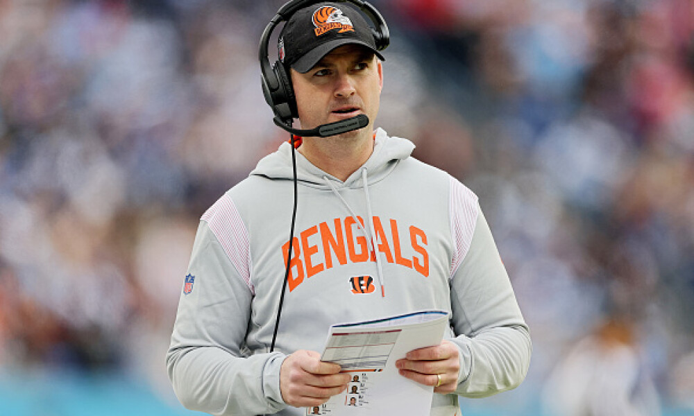 FantasyAlarm's tweet image. 🚨 Check out the latest article from the #FantasyFootball #DraftGuide!

@rotobuzzguy breaks down the AFC North Coaching Systems! 🏈👀

READ HERE: ow.ly/hRkX50PfyCJ

▶️ Get the Draft Guide now: ow.ly/TfNv50PfyCK