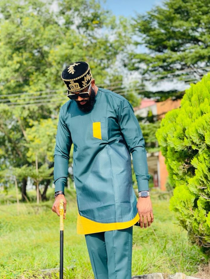 Bright_Mo tweet media