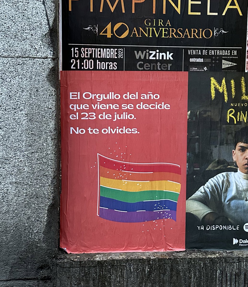 JC_Ortega_'s tweet photo. Visto en Lavapiés. 

#VotaConOrgullo 🏳️‍🌈 https://t.co/ojoxLkjRHF