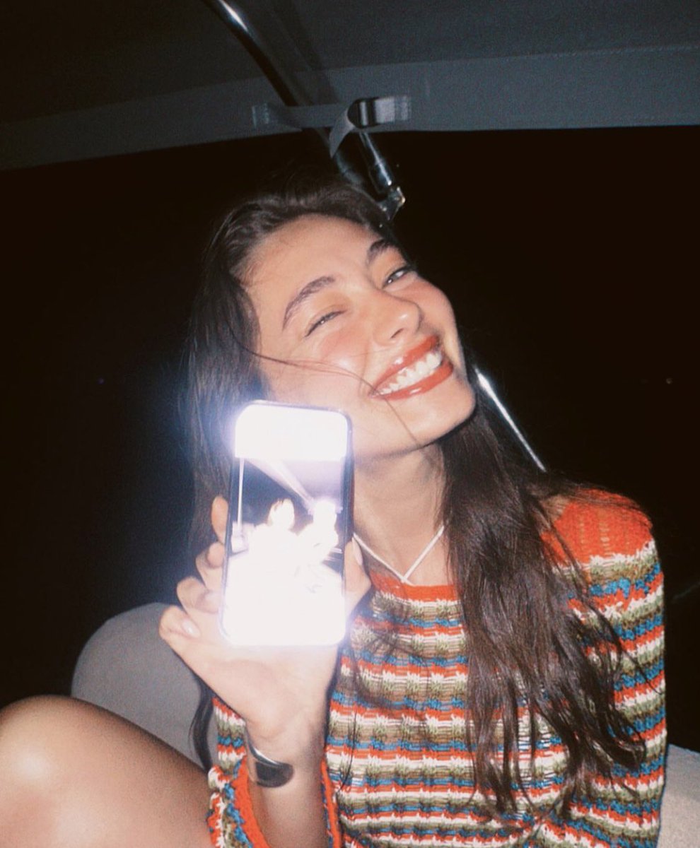 viaofnesli's tweet photo. Özledim seni nerdesin senn? 
@neslihanatagul #NeslihanAtagül https://t.co/pJJGE0q2uJ