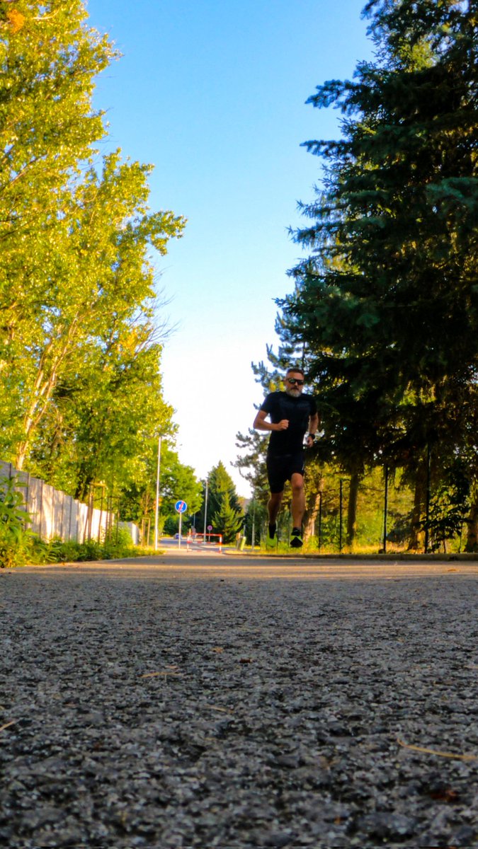 michal_kudrna's tweet photo. Bylo to takové, no takové ... 😊
---
Trénink: R - 10x300 m kopec - V
#trenink #running #roadfromhell https://t.co/uFQ7bnT0bM