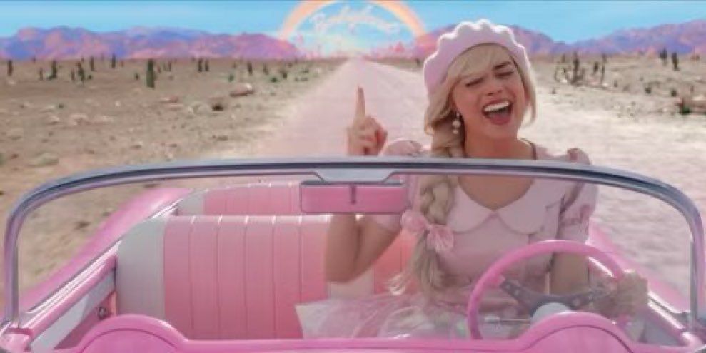 janesreputation's tweet photo. barbie is listening to style by taylor swift, it’s actually confirmed https://t.co/oCIkAGIaNS