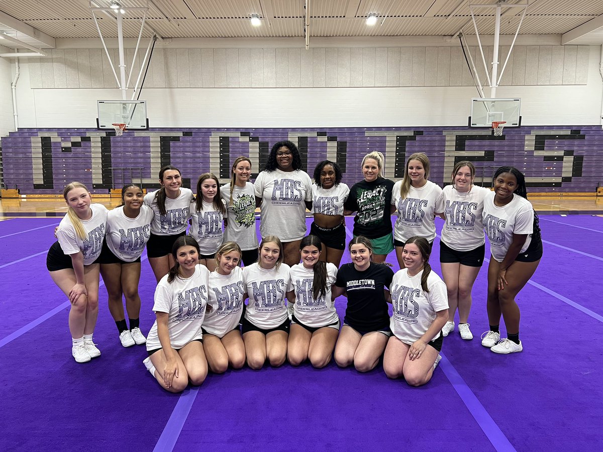 mhsmiddiecheer's tweet photo. Day 1 of our Competition Routine Choreography if complete!✅ We can’t wait to learn the rest tomorrow!!💜 #MiddieCheer #LevelUp #CompTeam https://t.co/hVXLsWwiss
