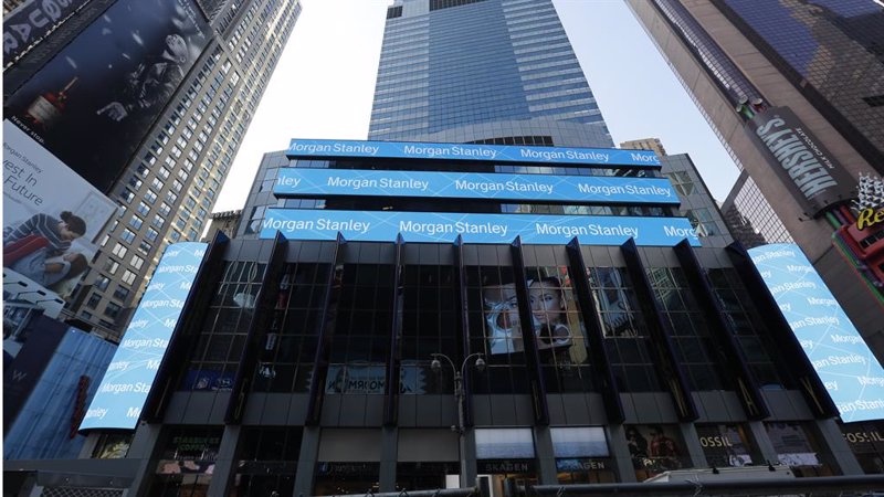 optocrypto's tweet photo. The U.S. bank Morgan Stanley earned 13% less in the second quarter of 2023. As reported by the New York firm, the company's profit declined to $2.182 billion compared with the $2.495 billion achieved between April and June of the previous year.

https://t.co/GkirgpZC2Y https://t.co/mR5CJPvO4k