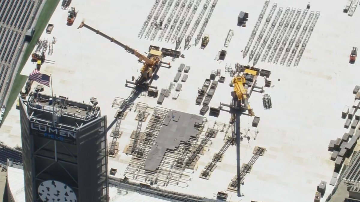 Stage being built at Lumen Field for this weekend's Taylor Swift shows in Seattle

<a href="/taylorswift13/">Taylor Swift</a> <a href="/taylornation13/">Taylor Nation</a>
#TaylorSwift📷 #TSTheErasTour📷 #RedTaylorsVersion