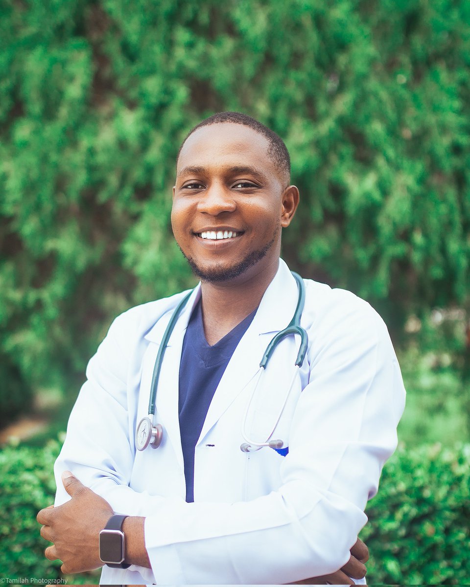 AimGod09777722's tweet photo. Once a dream, now a reality. I have completed my undergraduate medical education and earned myself the MBBS (Benin)....Cheers to greater things ahead🎉😄 https://t.co/yHnBnFc0JP