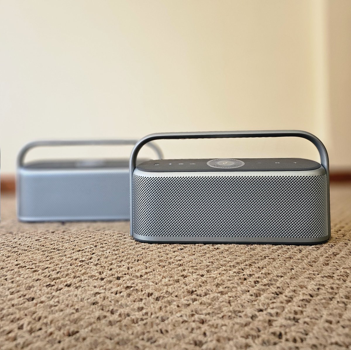 emblemex's tweet photo. @soundcoreaudio
It's all about #SpatialAudio #MotionX600SpatialAudio https://t.co/yRarQcjZxl