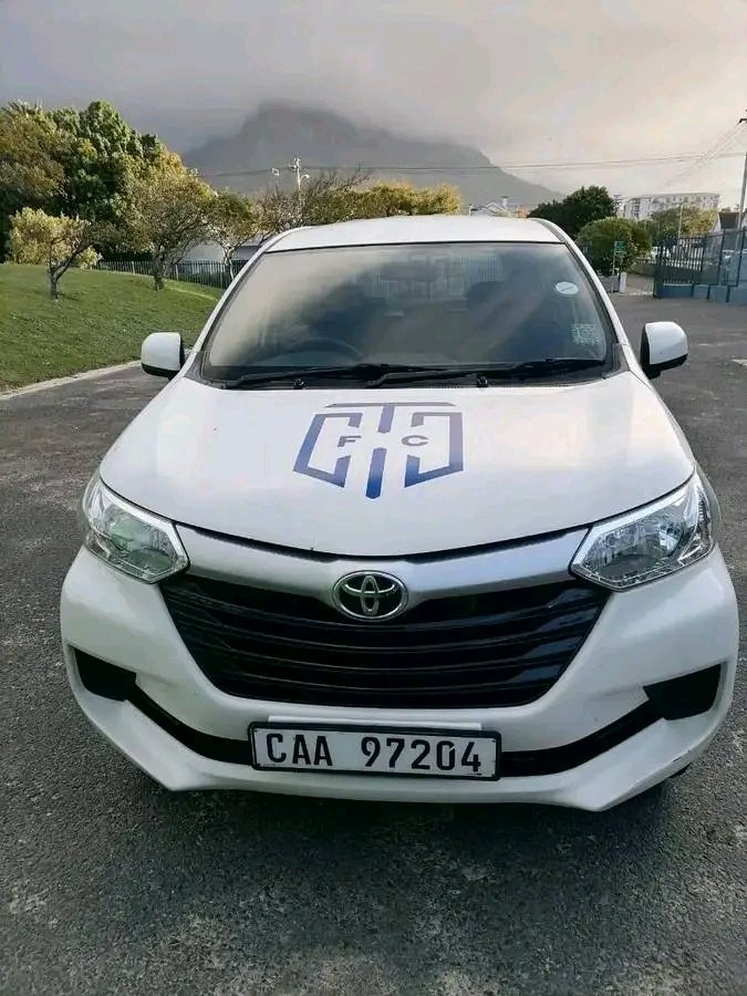 YELL0MAN's tweet photo. Sad News:

Cape Town City players &amp; coach were hijacked at gun point in Nyanga as they were trying 2give back to community😥

Their belongings incl Boots,phones &amp; passports were taken.Vehicle has been found in Phillipi.If anyone heard or seen anything, pls contact ur nearest SAPS https://t.co/T5FCEr4vVP