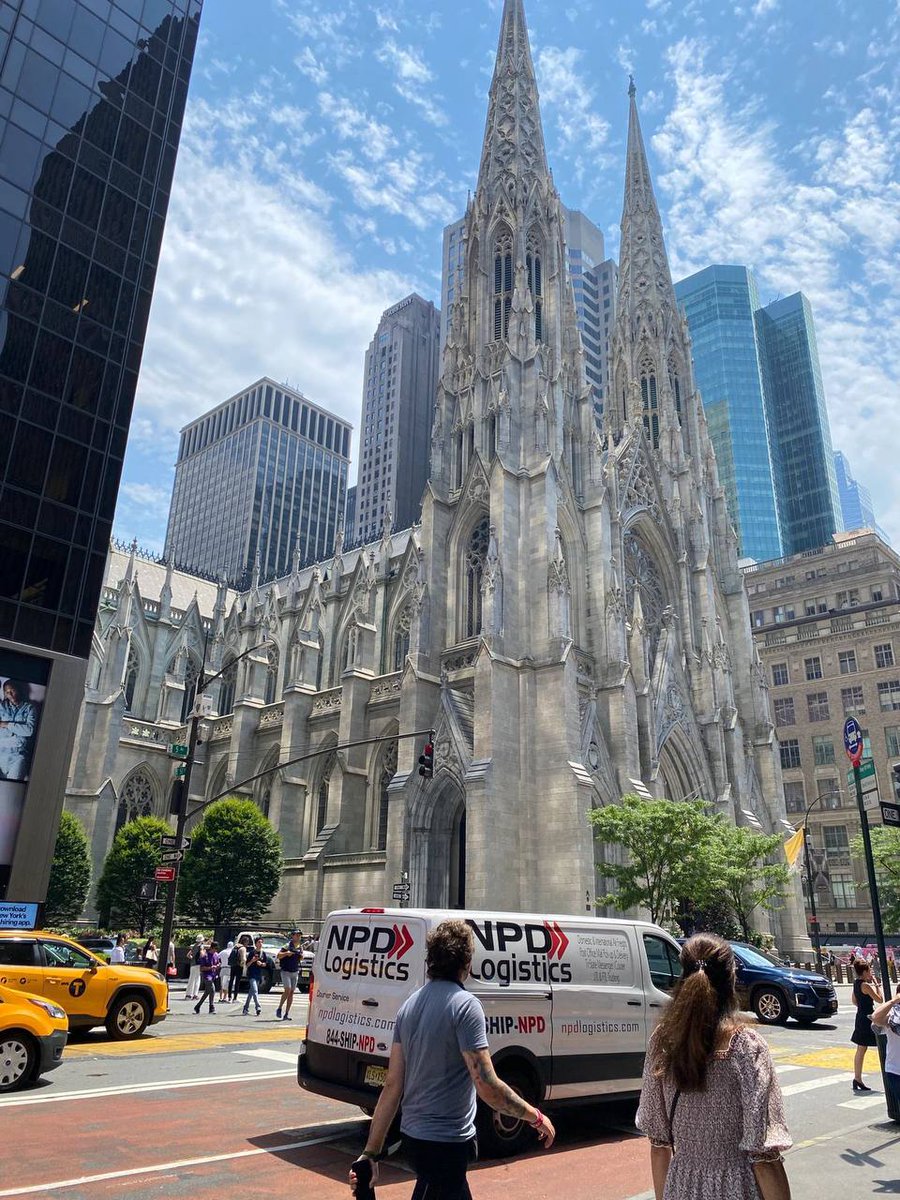 ReineSidne69280's tweet photo. I want to share a little bit of memories with you, during my travel.
#Travel #Triptour #Manhattan #Streetview #Newyork #liveLA #CA #USA
#Nyc #NY #USA #photography #byme #travel #travelphotography #triptour #single #La #California #pictureoftheday https://t.co/pXCVFVlACW