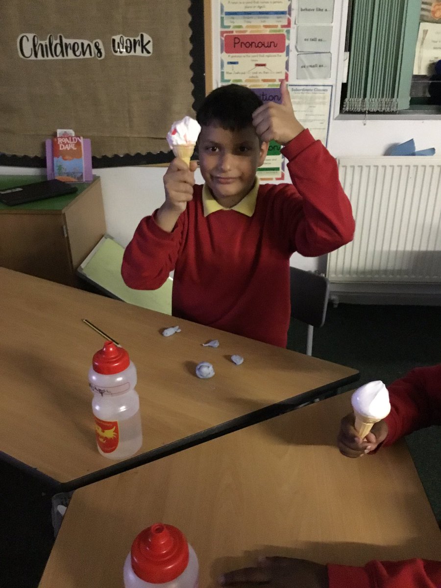 Year Four Phoenix Primary tweet media