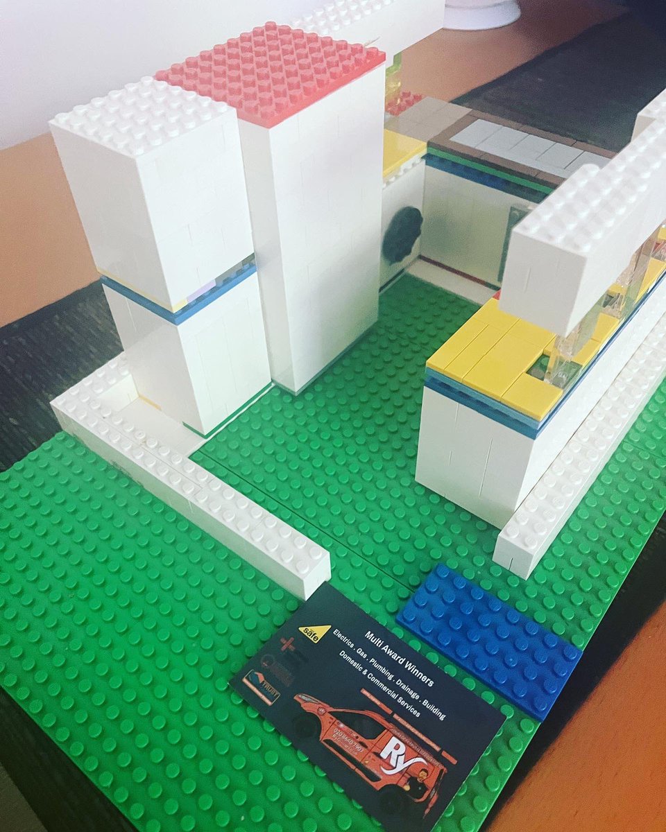 The_RyGroup's tweet photo. Today, we went to a new kitchen installation that we are fitting on behalf of @howdensjoinery. The customer showed our surveyor how they would like it fitted via @lego! How cool is that? ๐๐ช #Carpentry #Building #Plumbing #Heating #Electrical #Ry #RyGroup #RyBuild #RyGas ๐ https://t.co/u24zpuvhiL