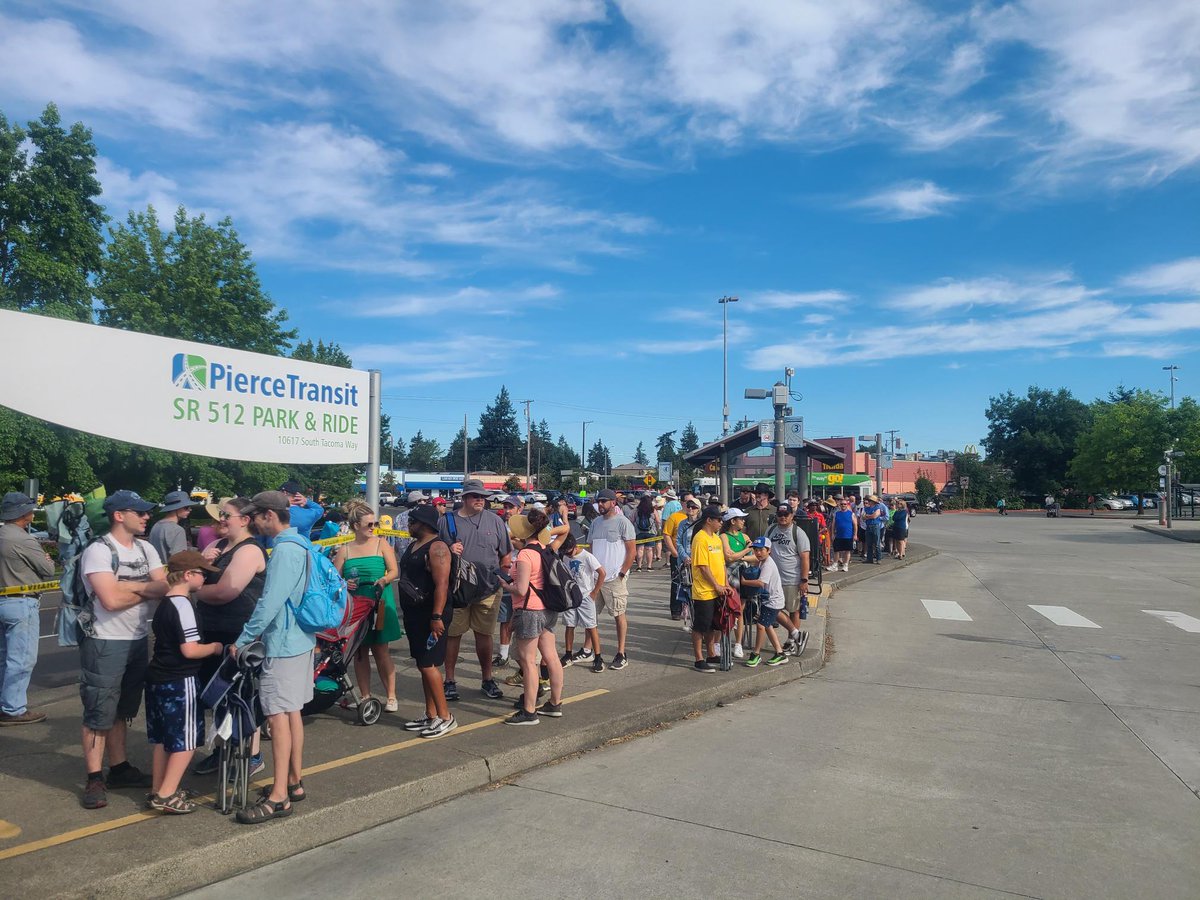 PierceTransit's tweet photo. Kudos to the Pierce Transit employees who helped provide 14,000 rides to the JBLM Airshow last weekend!

The team went above and beyond, ultimately requesting larger buses and an escort to navigate the crowds. They also handed out water to customers who were waiting in line. 

Thank you for working hard for our community!