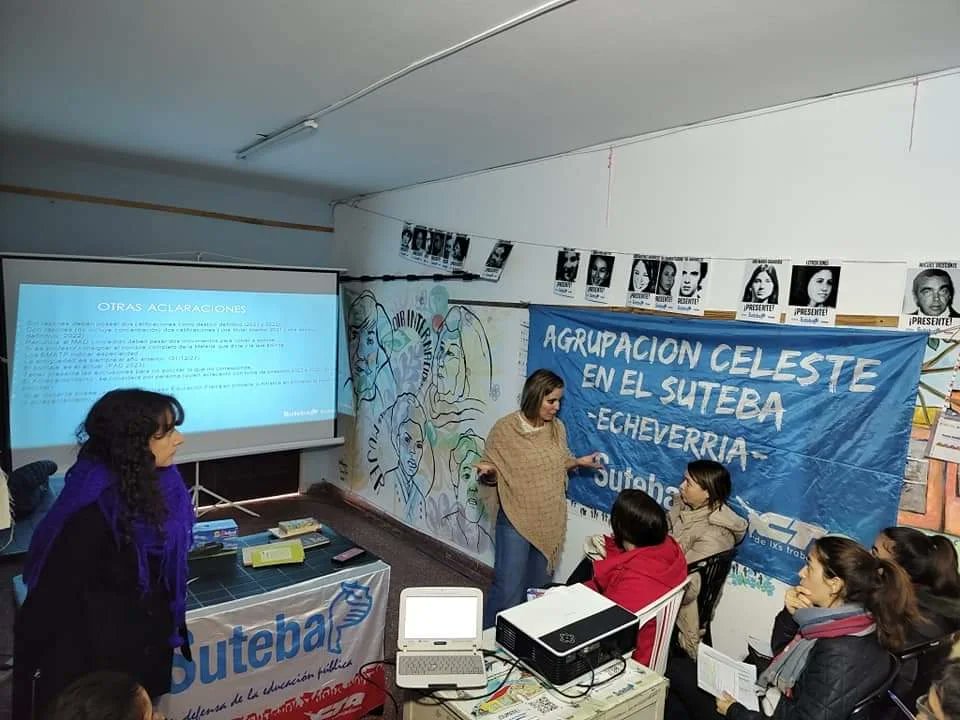 SutebaEchev's tweet photo. 📢 Suteba Informa
Martes 18 de julio 2023

Hoy se realizó la charla informativa sobre:
MAD y Acrecentamiento 2023-24.

Desde el 14/7 al 7/8 se puede solicitar el MAD y el ACRECENTAMIENTO.

El Próximo 1 de Agosto realizamos una segunda charla.

 FELIZ RECESO 🥰 https://t.co/nh5gXCMjk0