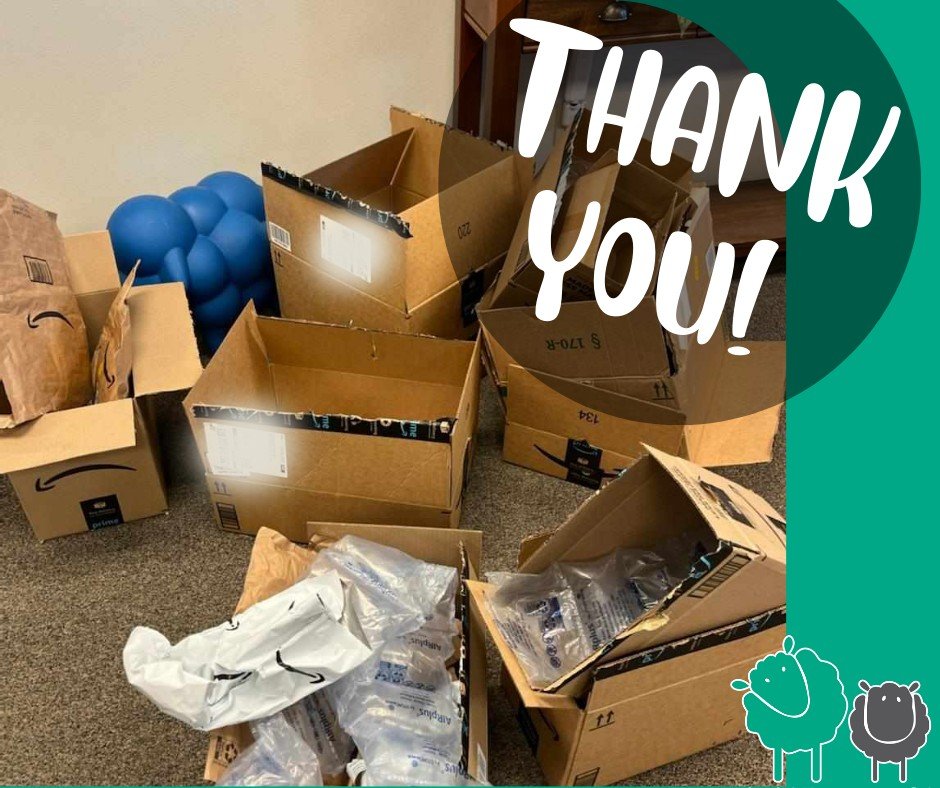 ANBadoption's tweet photo. We'd like to give a BIG thank you to everyone who's bought off of our  Wishlist benefitting our Foster-Adopt and YANA kids. Yesterday felt like Christmas in July! 

We still have some items on our wishlist if you'd like to help support our adopted youth; https://t.co/qkgNuyNLGD https://t.co/VebbLLpvNj