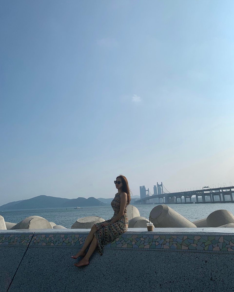 At the end of my photo trip at the beach, I was filled with a sense of awe and gratitude for nature. The experience not only brought me beautiful photos, but also a deep connection with nature. The romance of the beach, the mystery of the island, the magnificence of the lighthous
