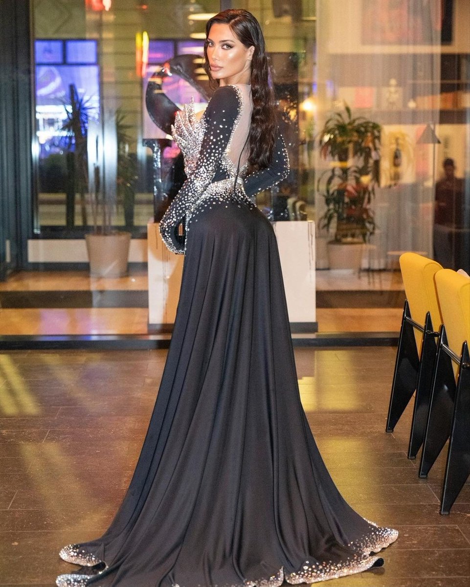 jasmbanks_'s tweet photo. elegance is when the inside is as beautiful as the outside 

⸻ 𝓜𝐚𝐠𝐢𝐜 𝓜𝐞𝐭 𝓖𝐚𝐥𝐚 ᴴᴹᴳᴰᴿ https://t.co/rVnL6zD8NW