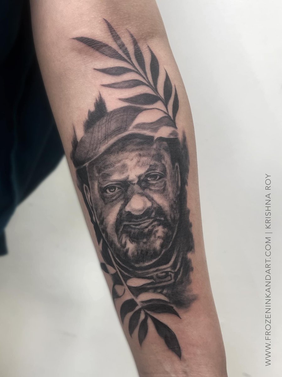 sushmitaroy__'s tweet photo. My client's Father's Portrait Done.
_
Toronto Tattoo Studio Frozen Ink And Art by Krishna Roy
https://t.co/8gs97qOom7
_
#torontotattoostudio #frozeninkandart #krishnaroytattoo #toronto https://t.co/vHD0kx0My5