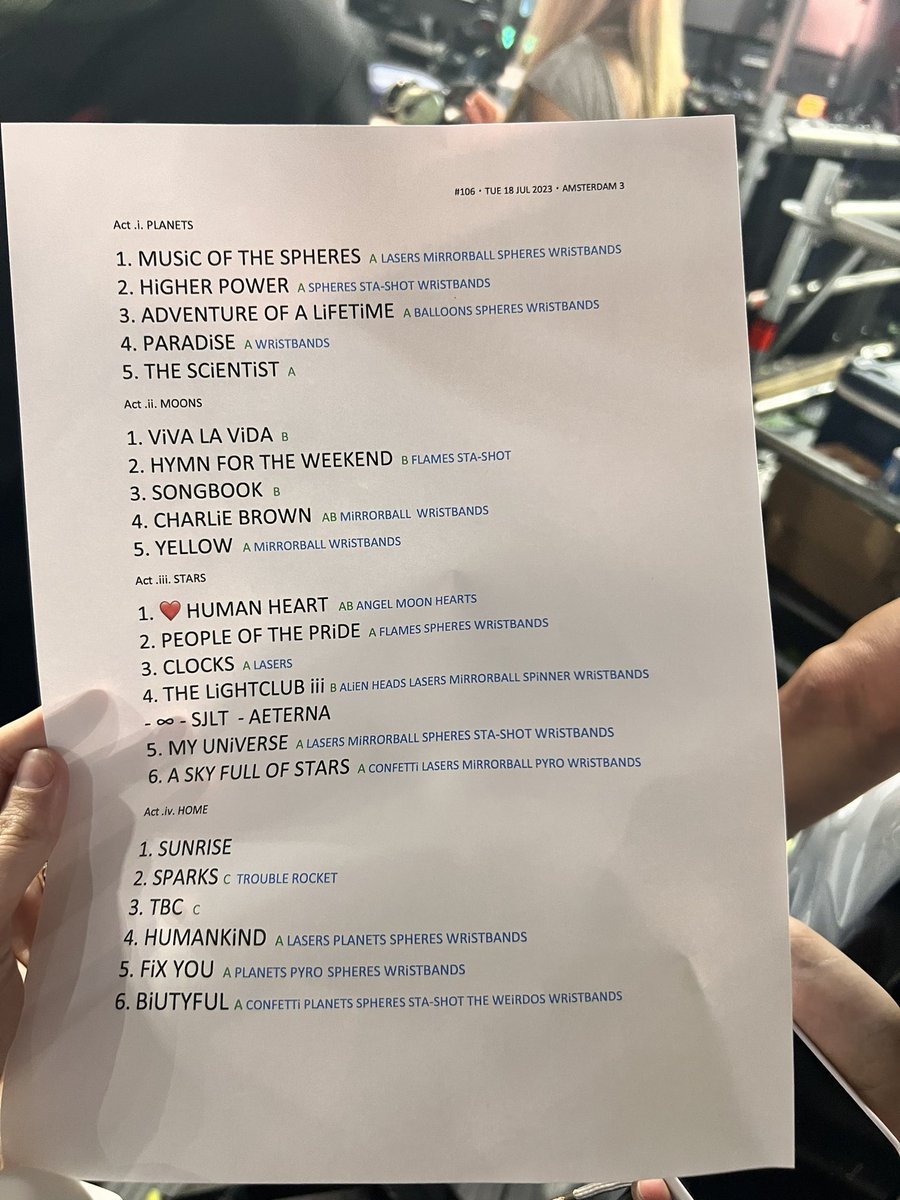 Setlist for night 3 #ColdplayAmsterdam

Songbook was O