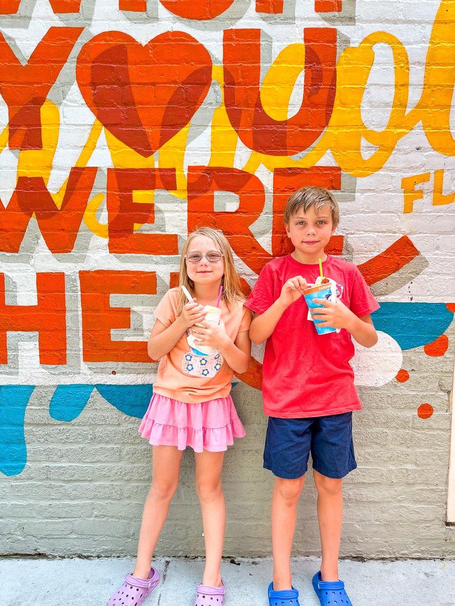 ZarzaurLaw's tweet image. We hope you enjoyed your fave Free Z flavor today! We even had Zarzaur Law trivia today … stay tuned for the video!

We will see you next week for more #freeztuesday fun with @sneakytikishavedice1, courtesy of Zarzaur Law!

#freeztuesday #snowcone #community #summertime