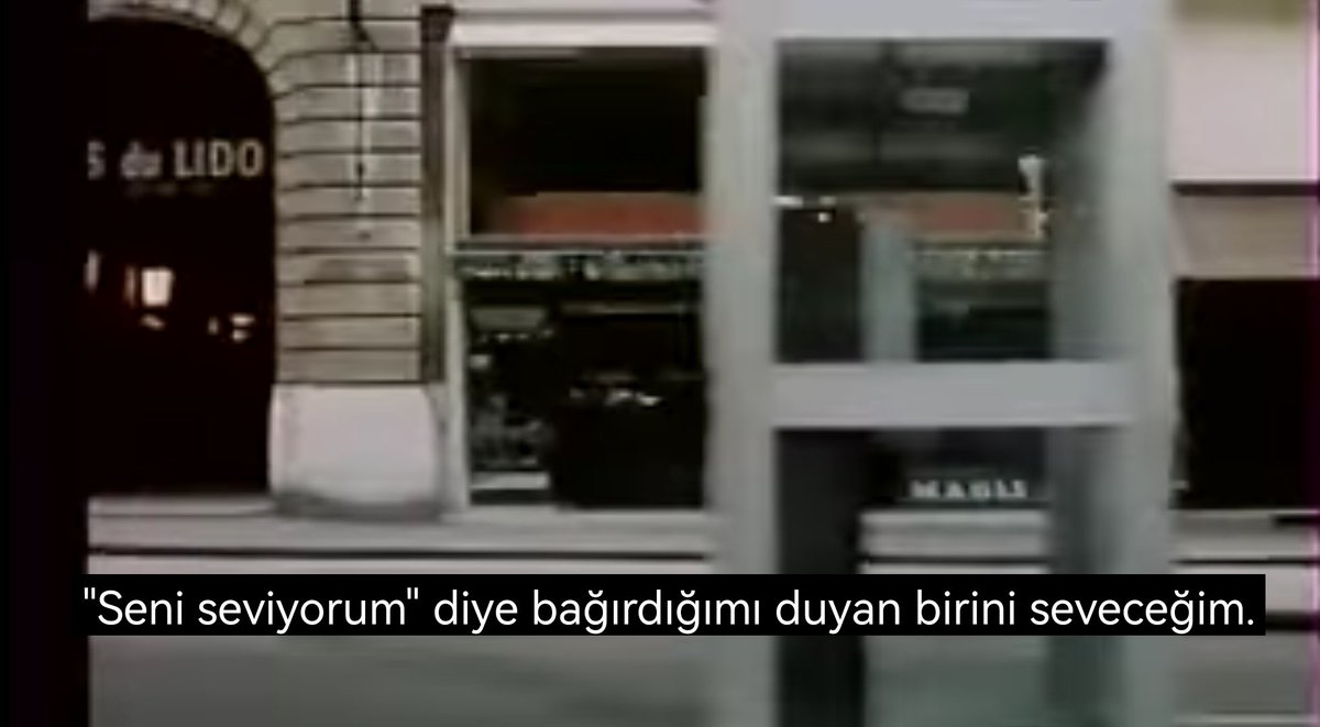 "'Seni seviyorum' diye bağırdığımı duyan birini seveceğim." 

Les mains négatives, Marguerite Dursa (1978)