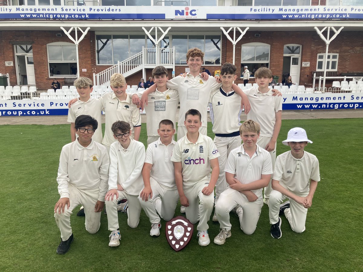 Mr Hopper tweet media