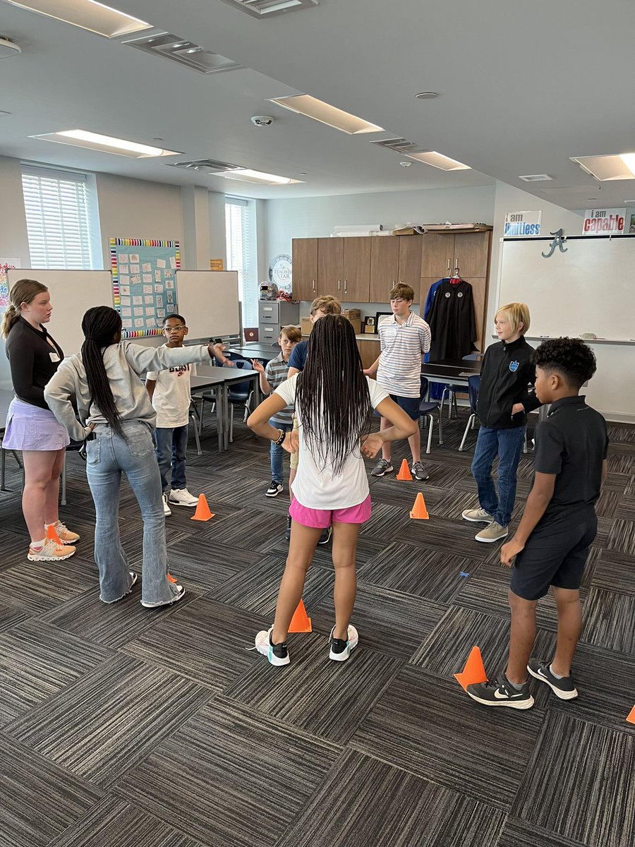ramsayexplorers's tweet photo. Day 1 of new student Explorer Camp was a success! Looking forward to another day tomorrow! @BartonAcademy https://t.co/aYttFSCznU