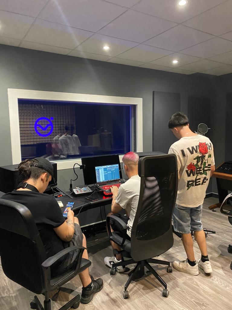 Inner Love tweet media